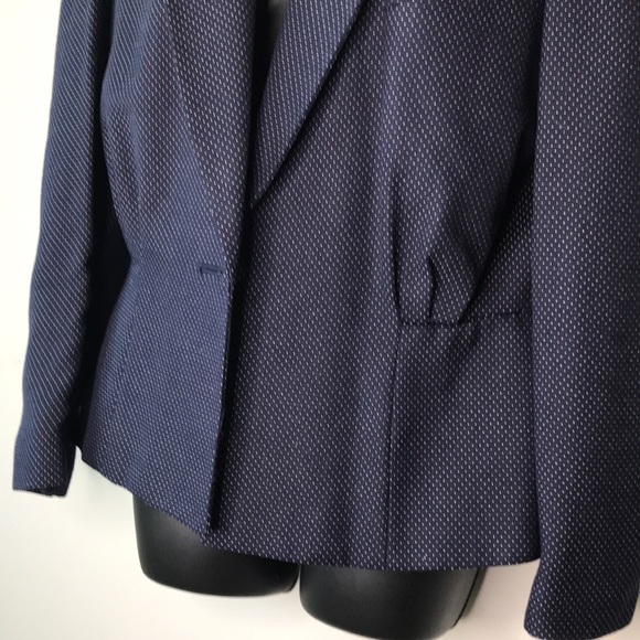 Vintage Polka Dot Peplum Blazer with Shoulder Pads - Picture 9 of 16